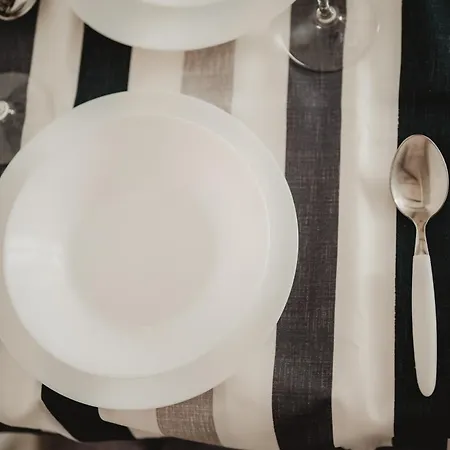 شقة Monolocale Marina In Centro Storico ترييستي