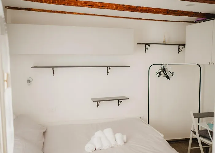 Monolocale Marina In Centro Storico Trieste